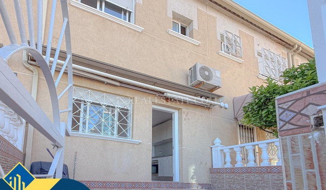 Begagnad - Radhus - Torrevieja - Centro