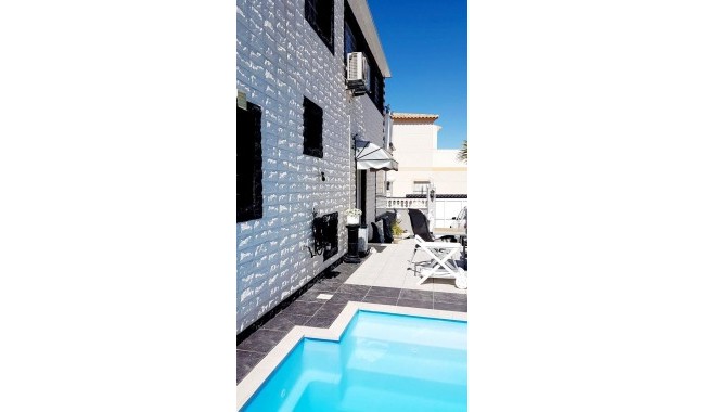 Resale - Villa - Orihuela - Lomas de Cabo Roig