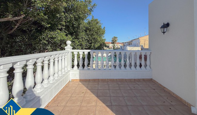 Sprzedaż - Willa - Torrevieja - Torretas