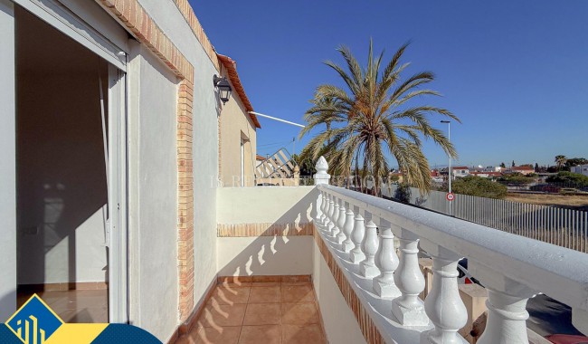 Sprzedaż - Willa - Torrevieja - Torretas