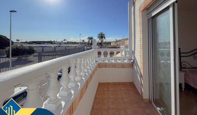 Sprzedaż - Willa - Torrevieja - Torretas