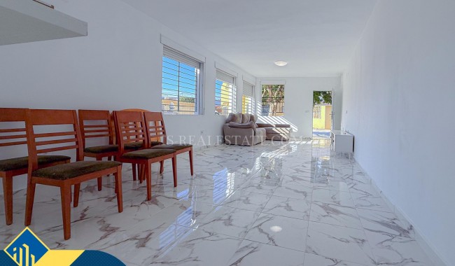 Sprzedaż - Willa - Torrevieja - Torretas