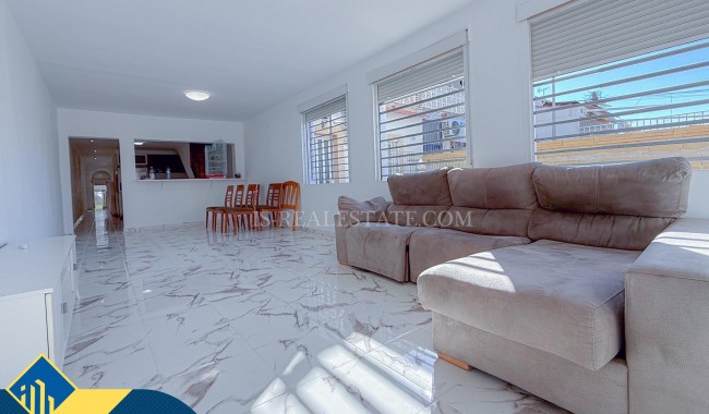 Sprzedaż - Willa - Torrevieja - Torretas