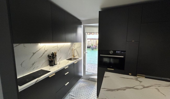 Lägenhet - Begagnad - Torrevieja - Playa de los locos