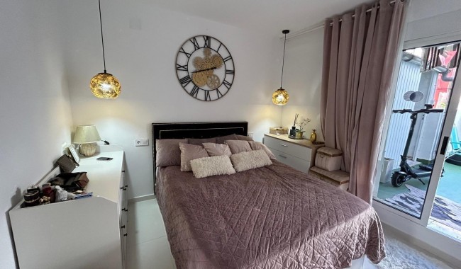 Begagnad - Lägenhet - Torrevieja - Playa de los locos