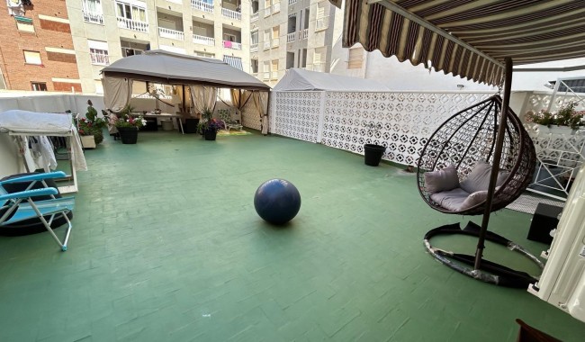 Begagnad - Lägenhet - Torrevieja - Playa de los locos