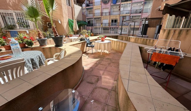 Begagnad - Lägenhet - Torrevieja - Playa de los locos