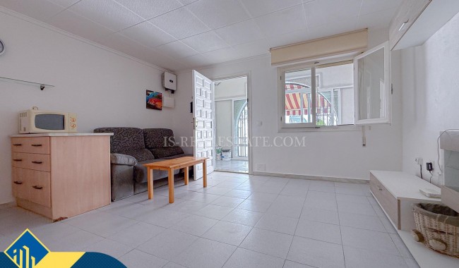 Segunda mano - Adosado - Torrevieja - Torreta florida