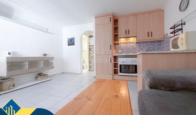 Segunda mano - Adosado - Torrevieja - Torreta florida