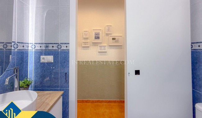 Resale - Townhouse - Torrevieja - Aguas Nuevas