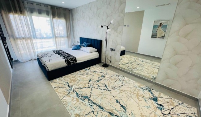 Begagnad - Villa - Torrevieja - Aguas Nuevas