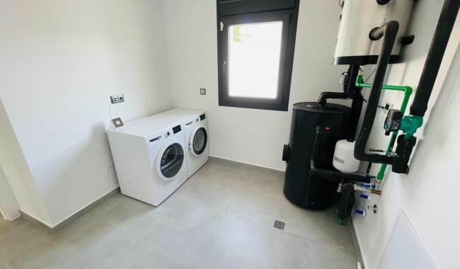 Begagnad - Villa - Torrevieja - Aguas Nuevas