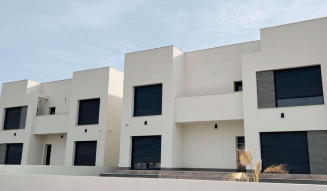 Begagnad - Villa - Torrevieja - Aguas Nuevas