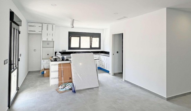 Begagnad - Villa - Torrevieja - Aguas Nuevas