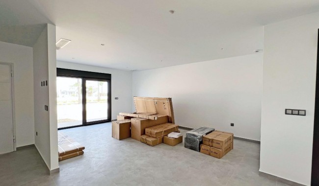 Begagnad - Villa - Torrevieja - Aguas Nuevas