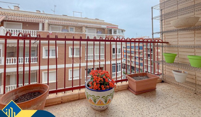 Segunda mano - Apartamento - Torrevieja - Acequion