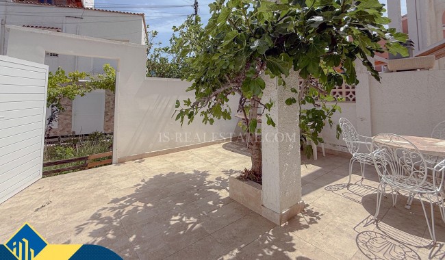 Begagnad - Radhus - Torrevieja - Calas blanca