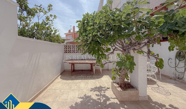 Begagnad - Radhus - Torrevieja - Calas blanca