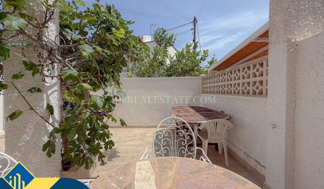 Begagnad - Radhus - Torrevieja - Calas blanca