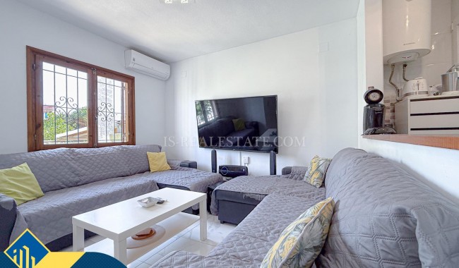 Begagnad - Radhus - Torrevieja - Calas blanca