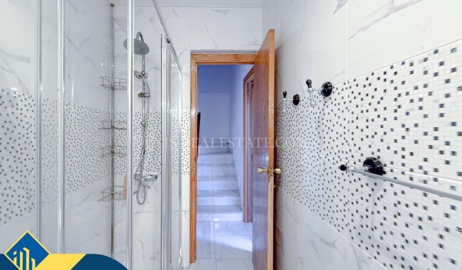 Begagnad - Radhus - Torrevieja - Calas blanca