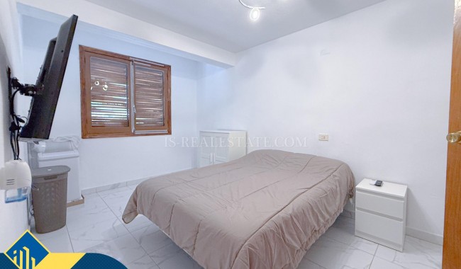 Begagnad - Radhus - Torrevieja - Calas blanca