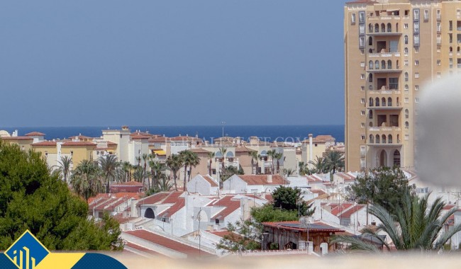 Begagnad - Radhus - Torrevieja - Calas blanca