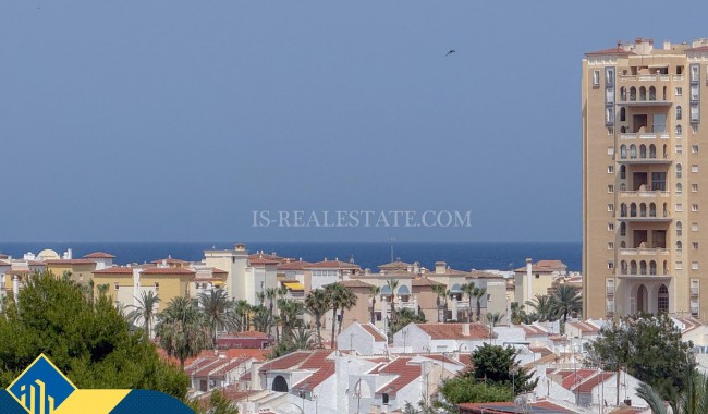 Begagnad - Radhus - Torrevieja - Calas blanca