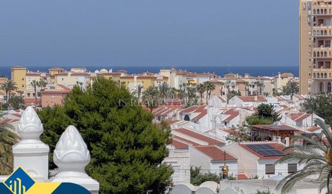 Begagnad - Radhus - Torrevieja - Calas blanca