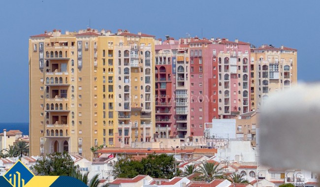 Begagnad - Radhus - Torrevieja - Calas blanca