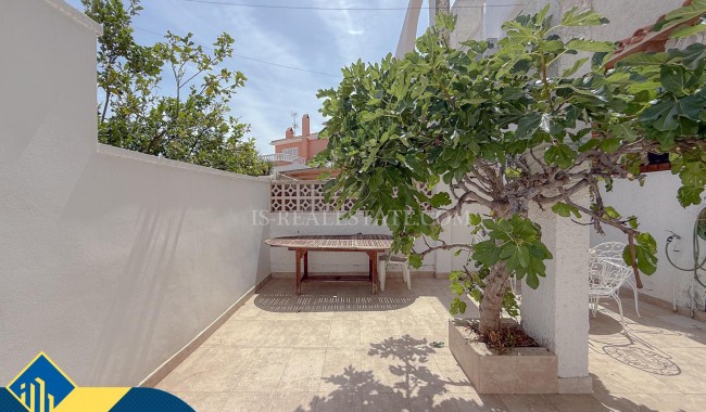 Begagnad - Radhus - Torrevieja - Calas blanca