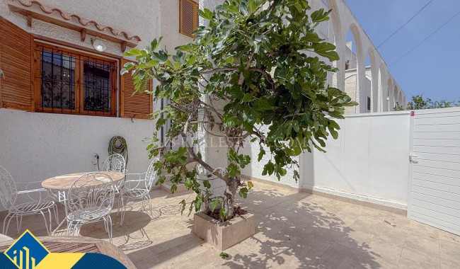 Begagnad - Radhus - Torrevieja - Calas blanca