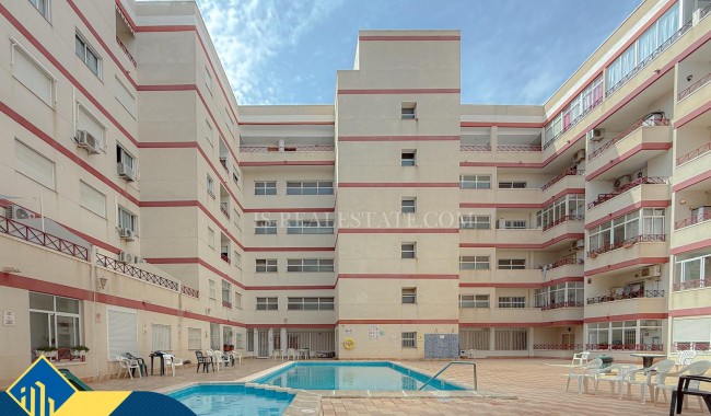 Lägenhet - Begagnad - Torrevieja - Paseo maritimo