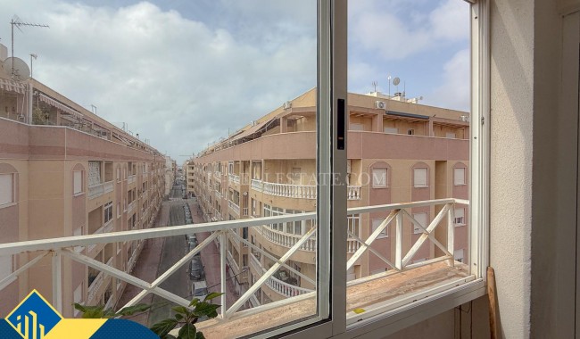 Begagnad - Lägenhet - Torrevieja - Paseo maritimo