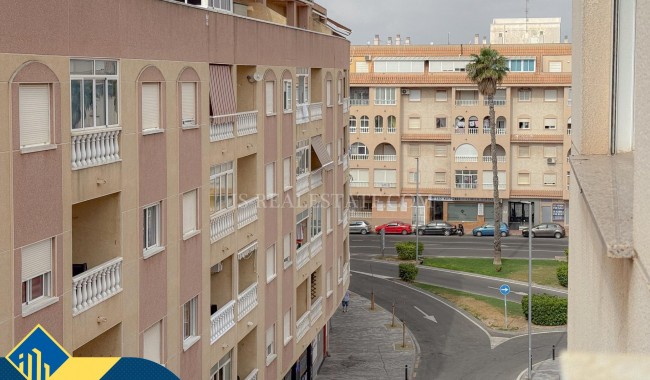 Begagnad - Lägenhet - Torrevieja - Paseo maritimo