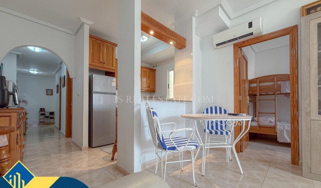 Begagnad - Lägenhet - Torrevieja - Paseo maritimo