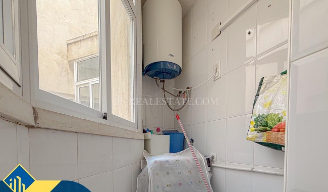 Begagnad - Lägenhet - Torrevieja - Paseo maritimo