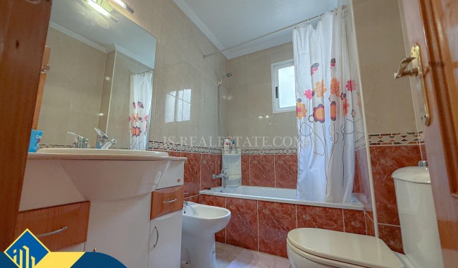 Begagnad - Lägenhet - Torrevieja - Paseo maritimo