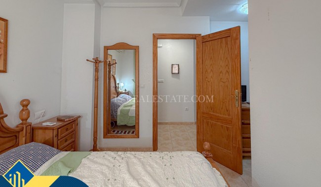 Begagnad - Lägenhet - Torrevieja - Paseo maritimo