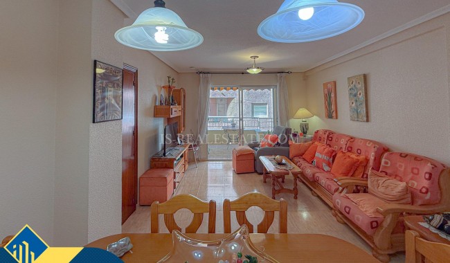 Resale - Apartment - Torrevieja - Playa de los locos