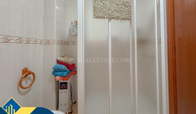 Resale - Apartment - Torrevieja - Playa de los locos