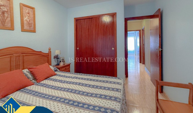 Resale - Apartment - Torrevieja - Playa de los locos