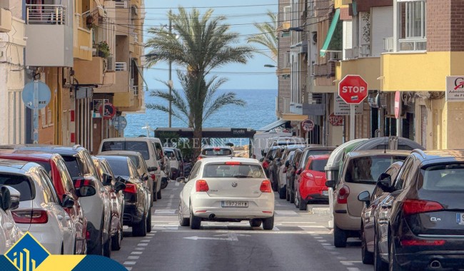 Segunda mano - Bar/Restaurante - Torrevieja - Playa del cura