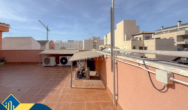 Segunda mano - Bar/Restaurante - Torrevieja - Playa del cura