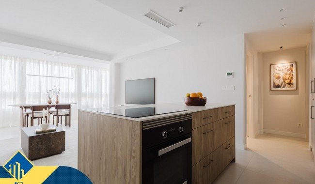 Resale - Apartment - Torrevieja - Acequion