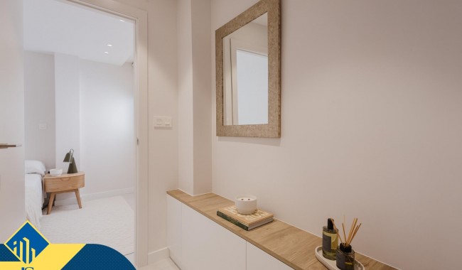 Resale - Apartment - Torrevieja - Acequion