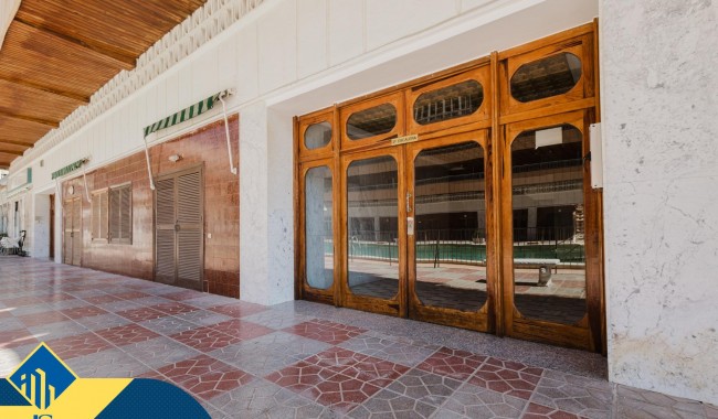 Resale - Apartment - Torrevieja - Acequion