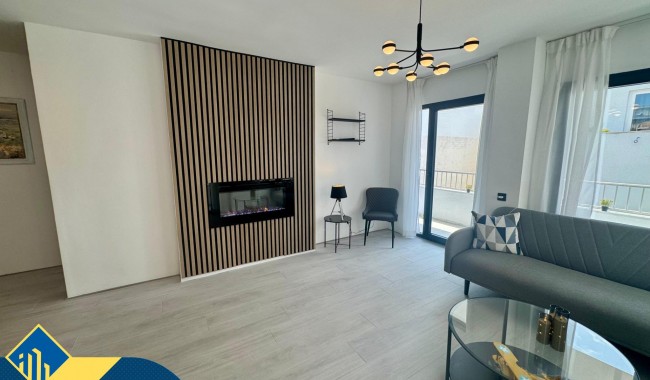 Begagnad - Lägenhet - Torrevieja - Acequion