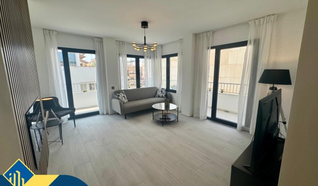 Begagnad - Lägenhet - Torrevieja - Acequion