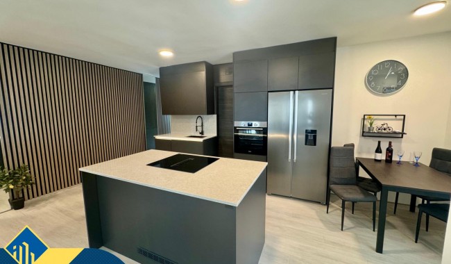 Begagnad - Lägenhet - Torrevieja - Acequion